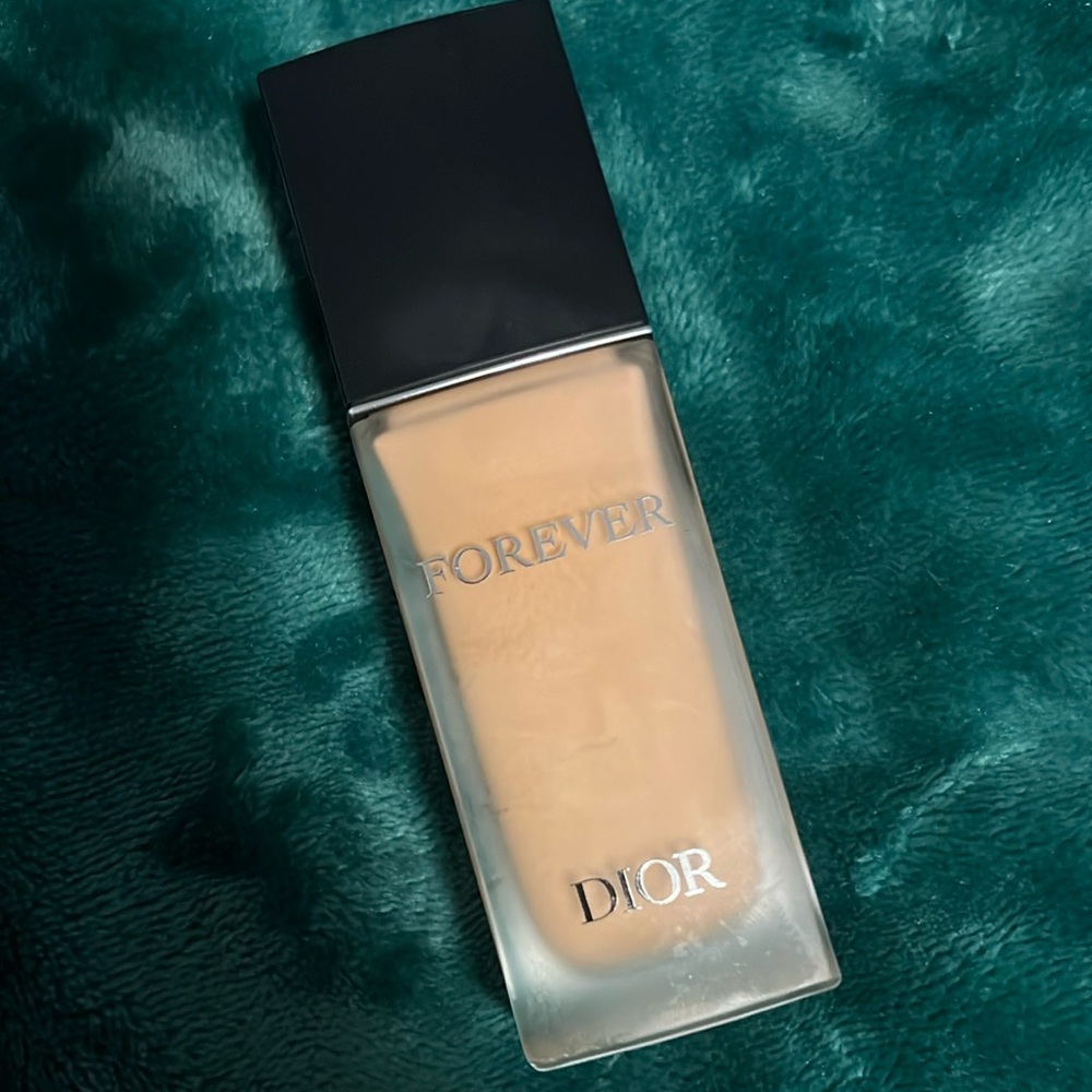 DIOR Forever Foundation